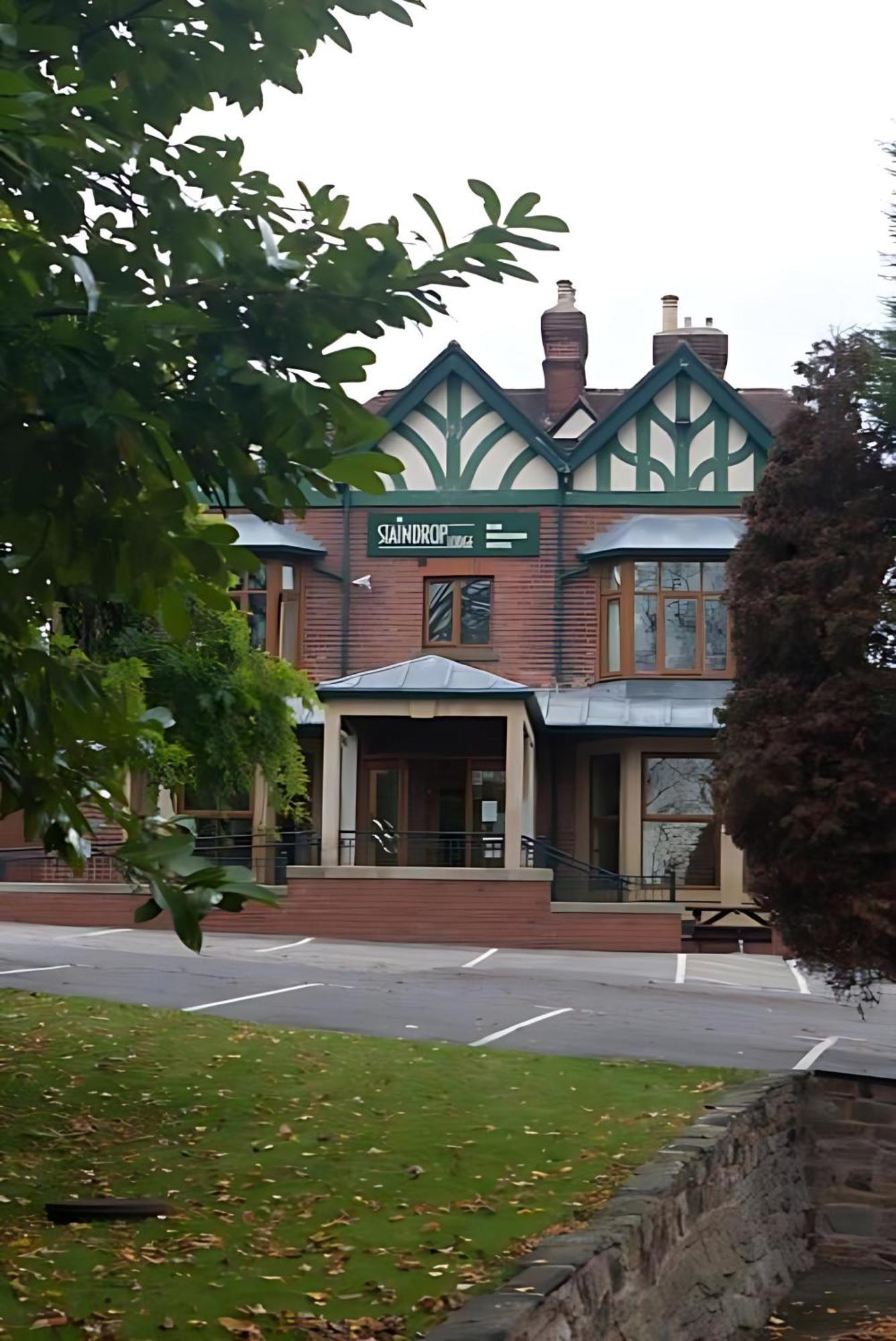Staindrop 3* Sheffield